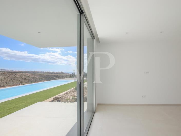 Image No.11-4 Bed Villa for sale