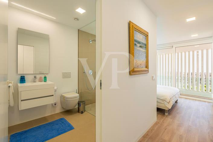 Image No.26-5 Bed Villa for sale