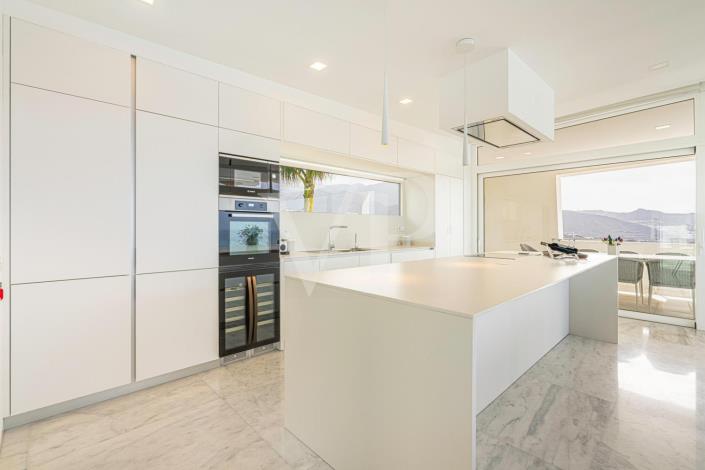 Image No.11-5 Bed Villa for sale