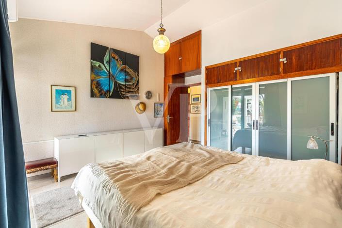 Image No.30-1 Bed Apartment for sale