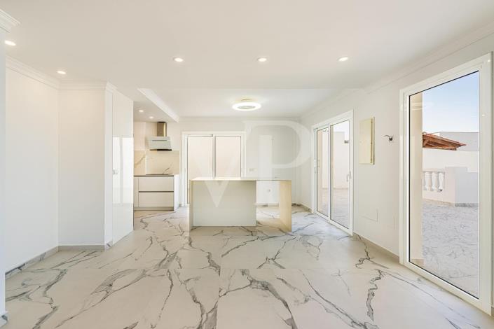 Image No.6-Maison / Villa de 4 chambres à vendre à Roque Del Conde