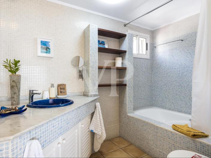 Image No.20-6 Bed House/Villa for sale