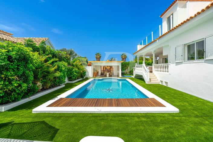 Image No.5-5 Bed Villa for sale