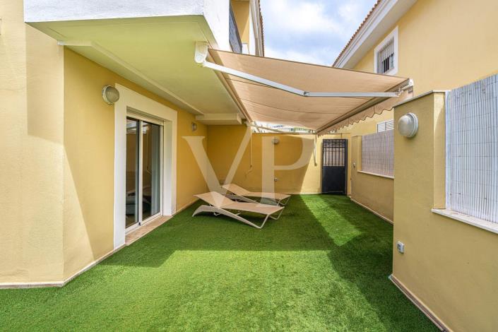 Image No.4-Jumelé de 5 chambres à vendre à Adeje