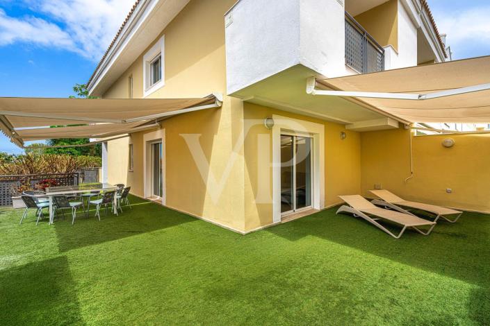 Image No.5-Jumelé de 5 chambres à vendre à Adeje