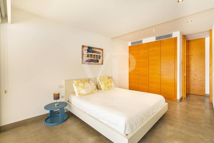 Image No.26-2 Bed Apartment for sale