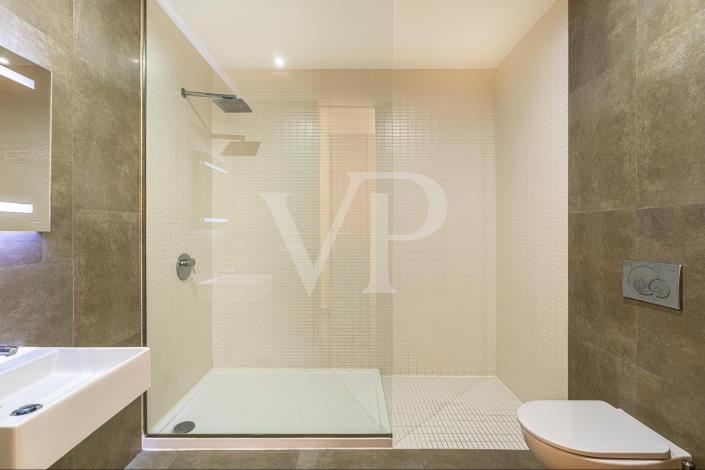 Image No.30-2 Bed Apartment for sale