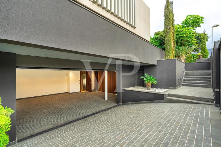 Image No.13-5 Bed Villa for sale