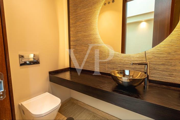 Image No.30-5 Bed Villa for sale