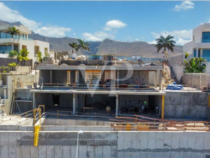 Image No.4-6 Bed Villa for sale