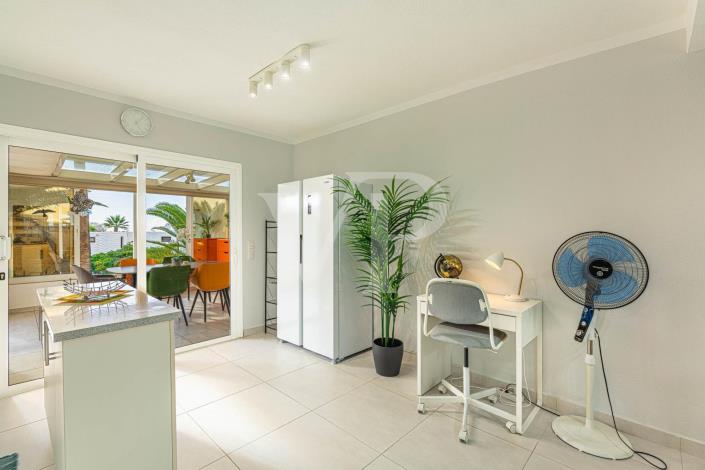 Image No.11-3 Bed Apartment for sale