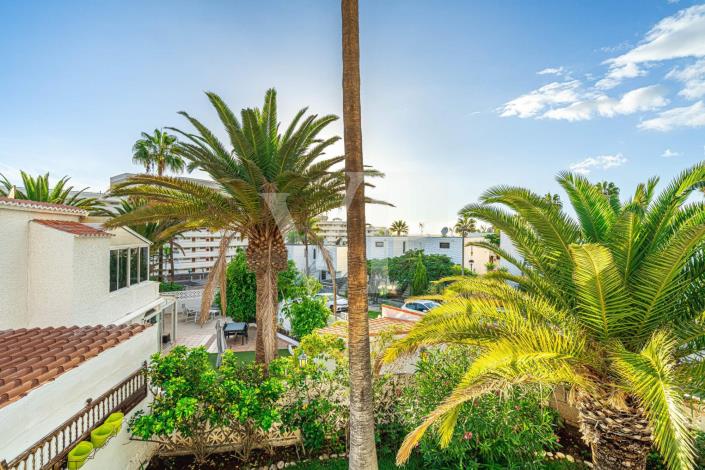 Image No.21-3 Bed Apartment for sale