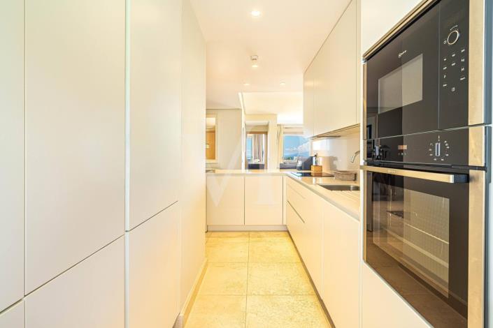 Image No.19-2 Bed Apartment for sale