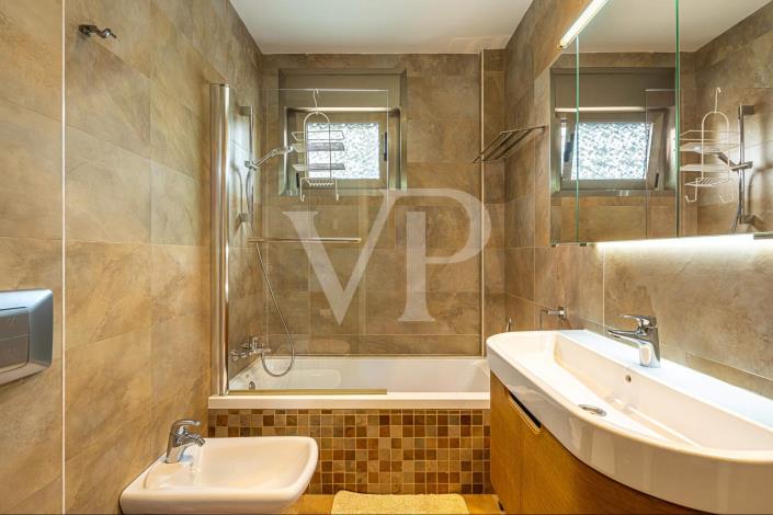 Image No.26-4 Bed Villa for sale