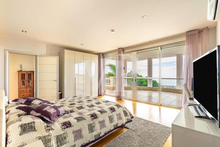 Image No.33-4 Bed Villa for sale