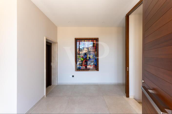 Image No.9-5 Bed House/Villa for sale