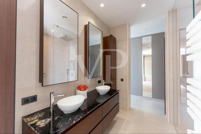 Image No.37-5 Bed House/Villa for sale