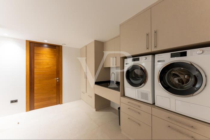 Image No.54-5 Bed House/Villa for sale