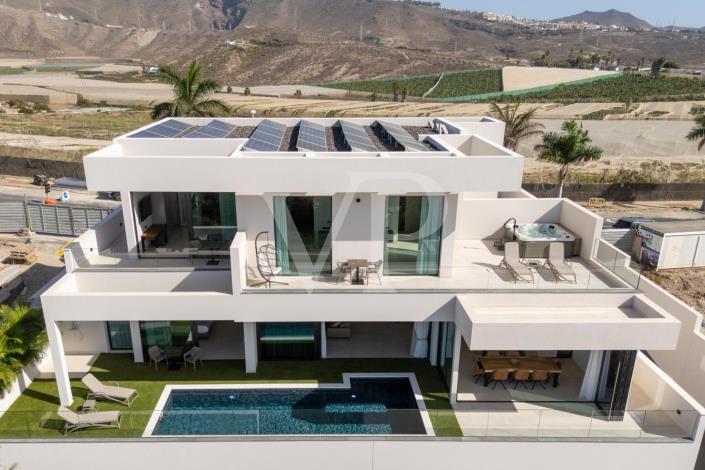 Image No.60-5 Bed House/Villa for sale