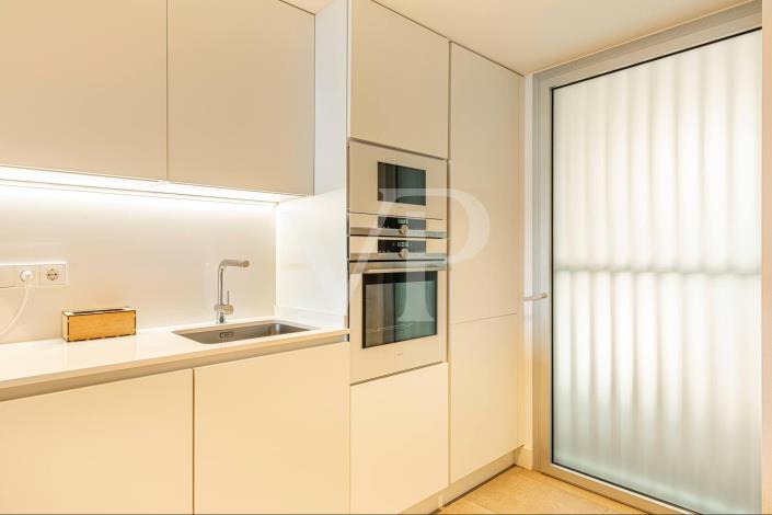 Image No.24-2 Bed Apartment for sale