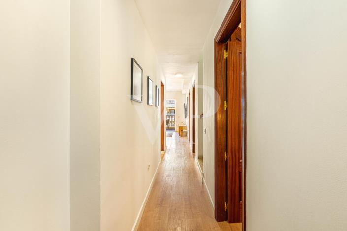 Image No.28-3 Bed Maisonette for sale