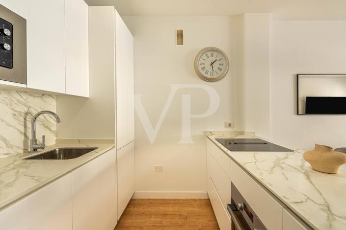 Image No.33-3 Bed Maisonette for sale