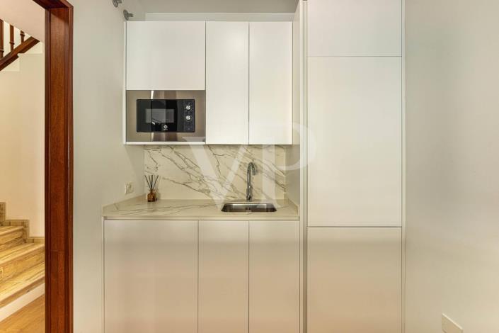 Image No.34-3 Bed Maisonette for sale