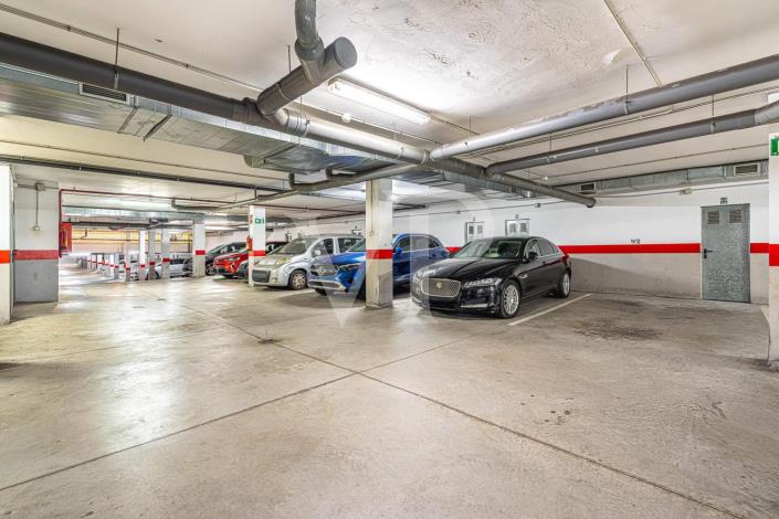 Image No.52-3 Bed Maisonette for sale