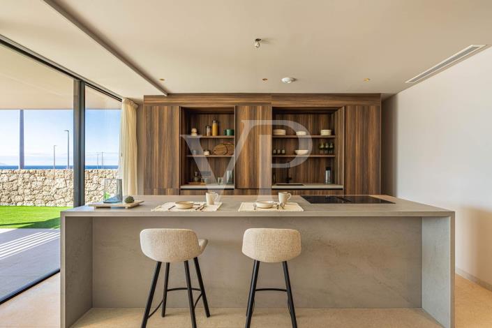 Image No.18-2 Bed Apartment for sale