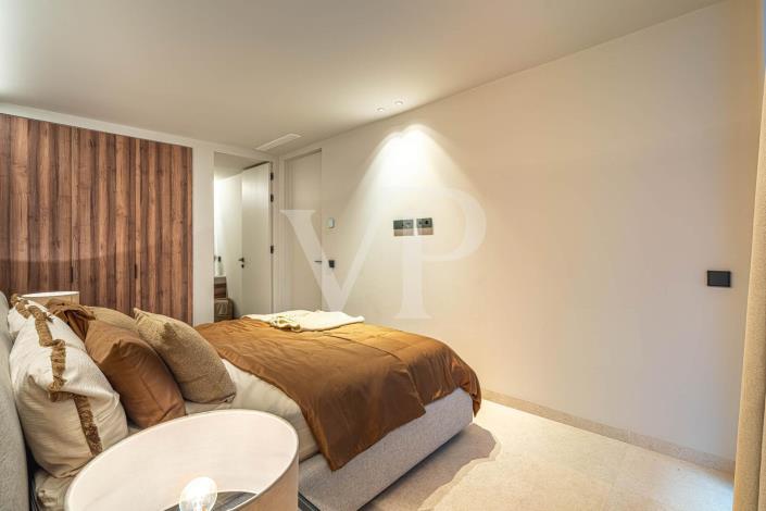 Image No.40-2 Bed Apartment for sale