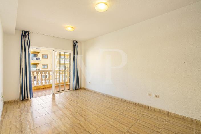 Image No.7-2 Bed Maisonette for sale