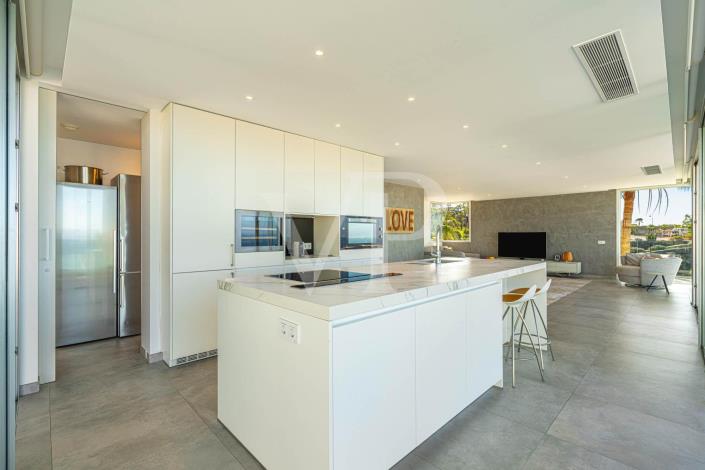 Image No.11-5 Bed Villa for sale