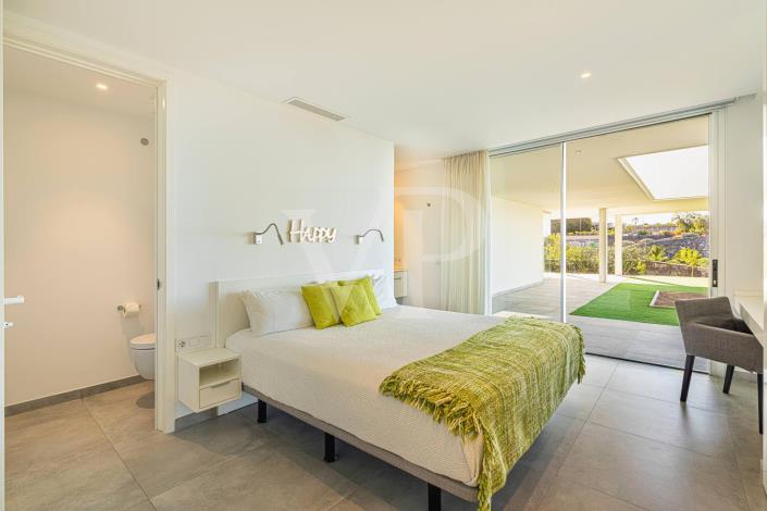 Image No.22-5 Bed Villa for sale