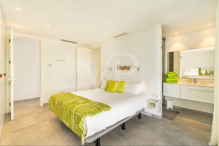 Image No.23-5 Bed Villa for sale