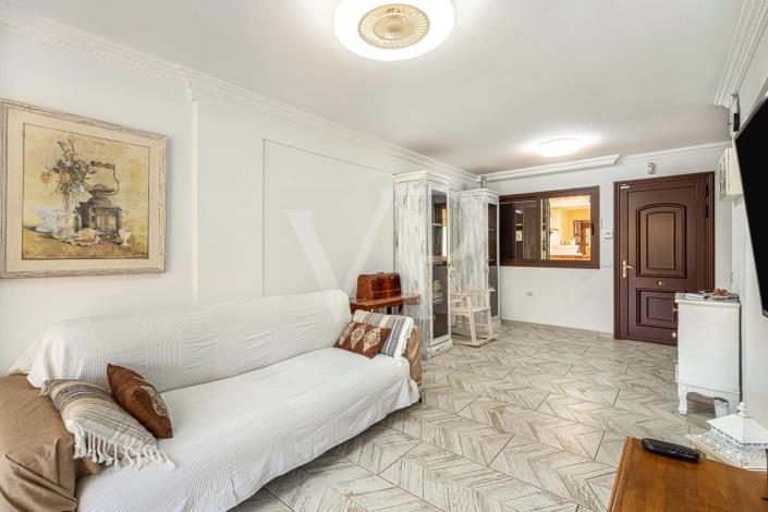 Image No.8-3 Bed Townhouse for sale