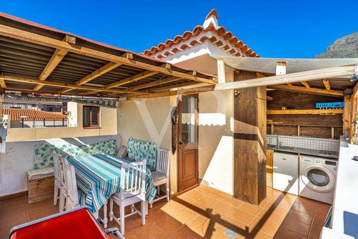 Image No.26-3 Bed Townhouse for sale