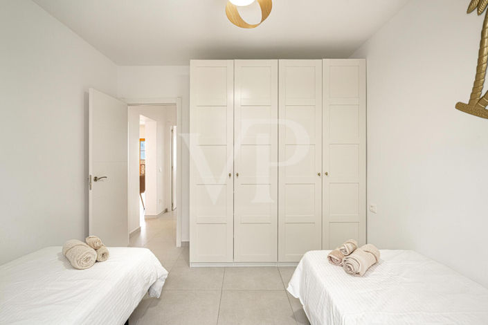 Image No.24-2 Bed Apartment for sale