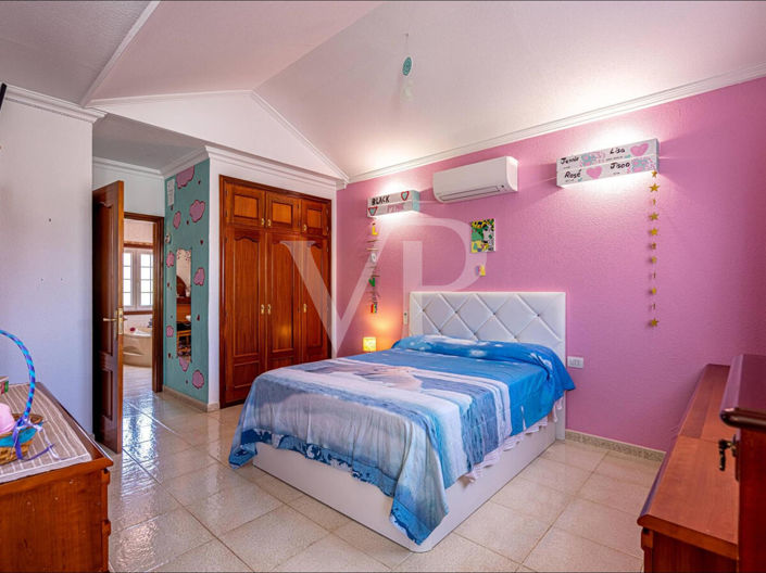 Image No.19-3 Bed Townhouse for sale