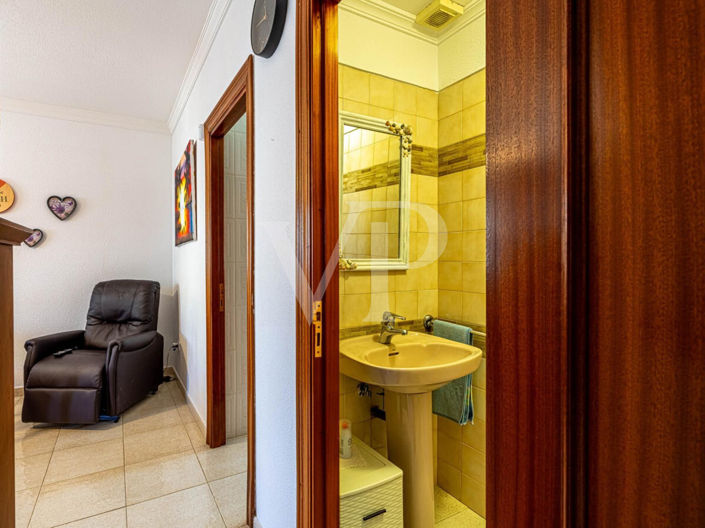 Image No.26-3 Bed Townhouse for sale