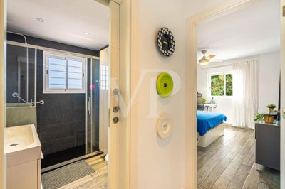 a85eae8f-455f-4148-b55c-d174e6fc812d