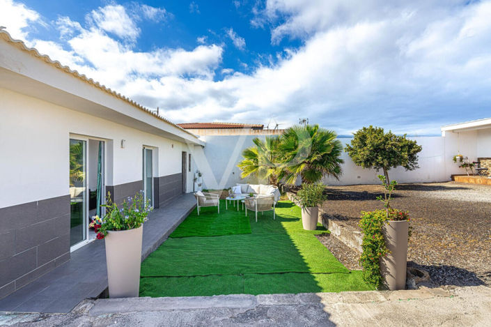 Image No.21-3 Bed Townhouse for sale