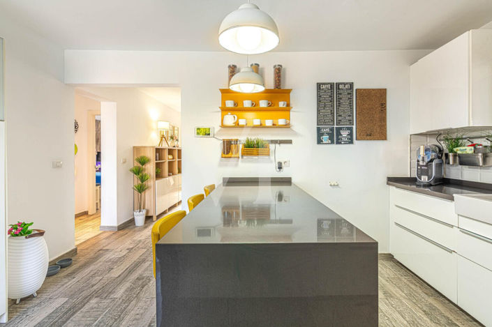 Image No.4-3 Bed Townhouse for sale