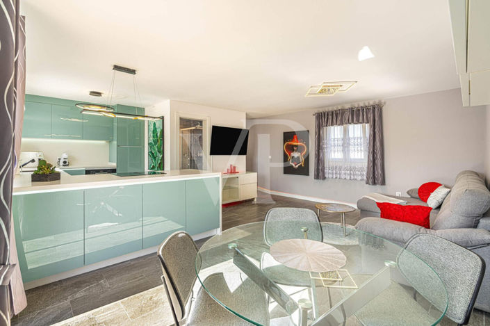 Image No.32-3 Bed Townhouse for sale