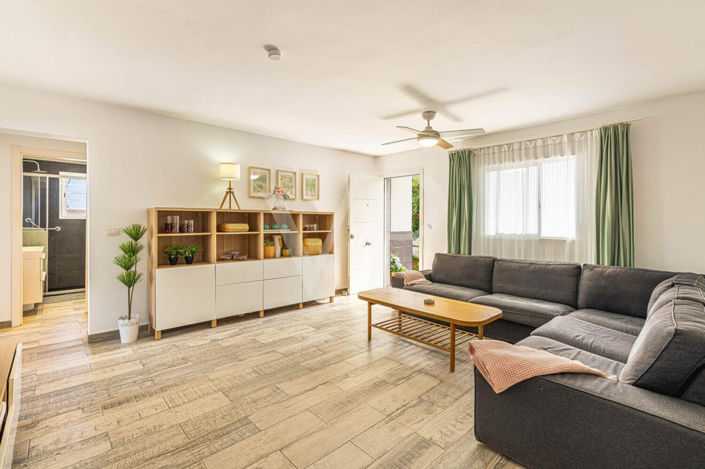 Image No.8-3 Bed Townhouse for sale