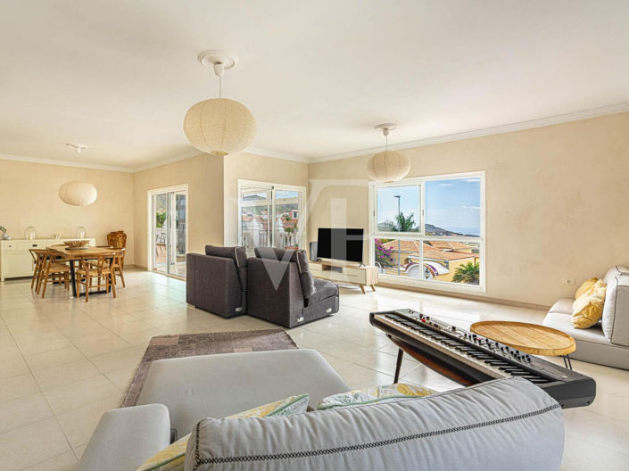 Image No.43-4 Bed Townhouse for sale