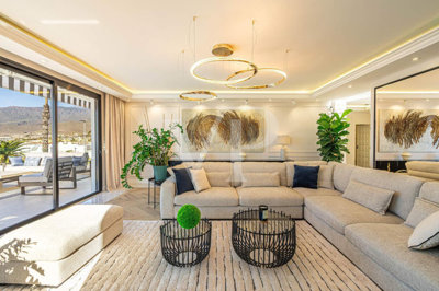 c9e6b887-4ff7-491c-9d2d-b055d80052b2