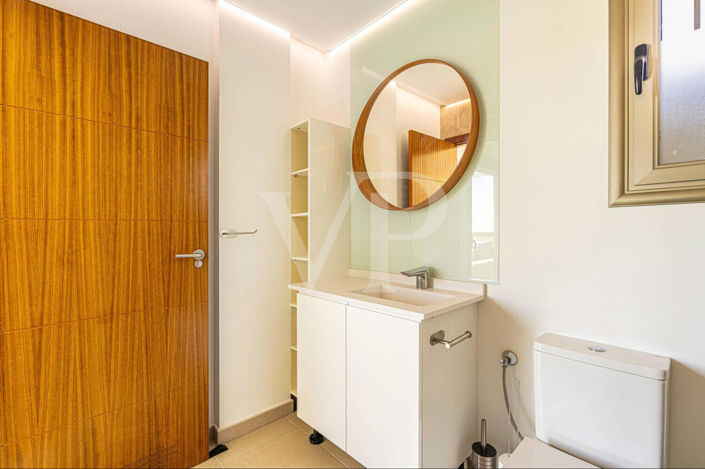 Image No.21-3 Bed Apartment for sale