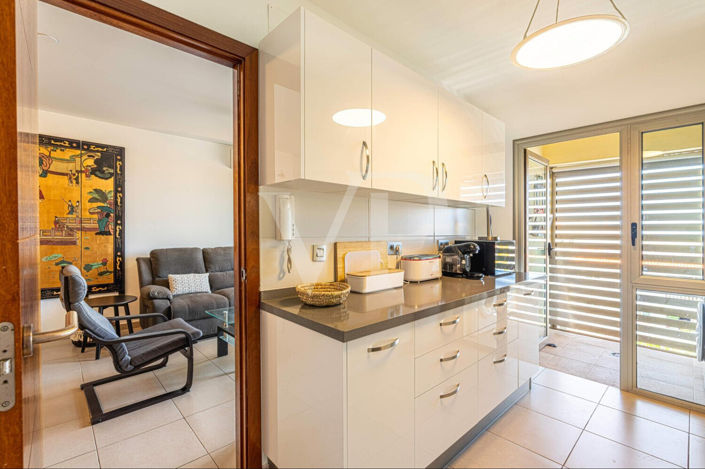 Image No.26-3 Bed Apartment for sale