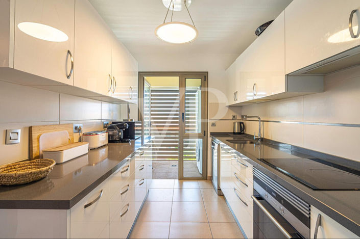 Image No.36-3 Bed Apartment for sale