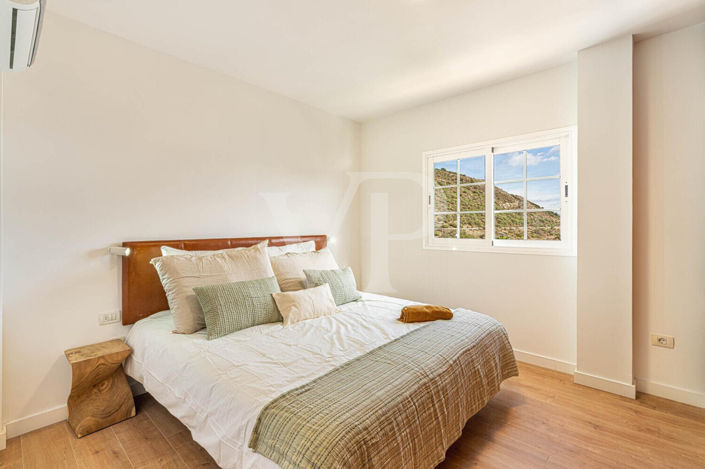 Image No.18-3 Bed Apartment for sale